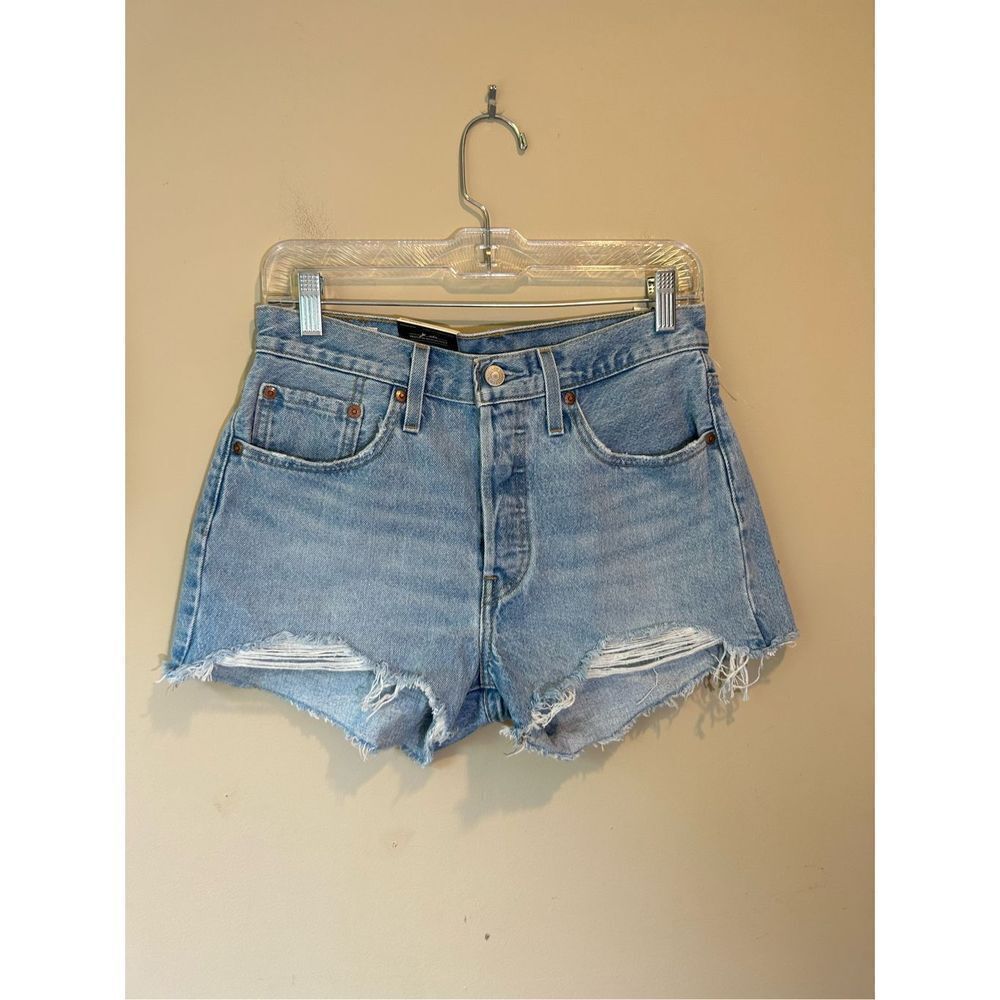NWT Levi’s 501 shorts